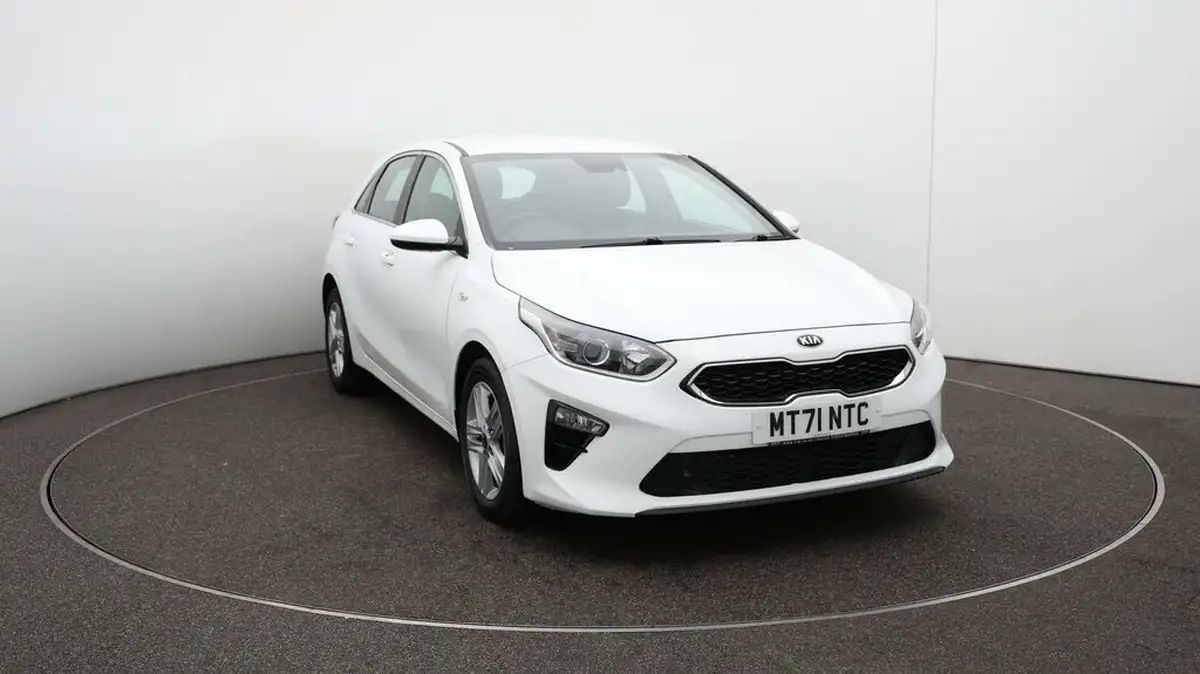 2021-kia-ceed-16crdi-2-134bhp-48v-mhev-hatchback-big-21