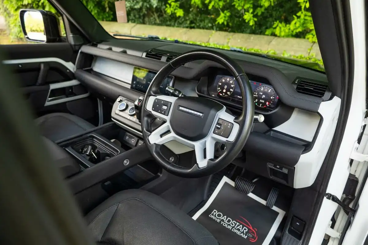 2022-land-rover-110-defender-30-d250-x-dynamic-s-big-2