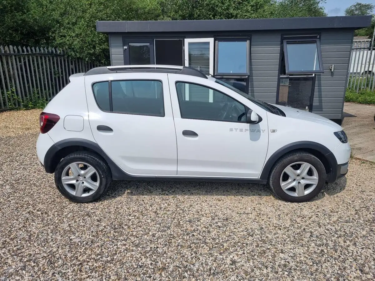 2014-dacia-sandero-stepway-15d-ambiance-big-6
