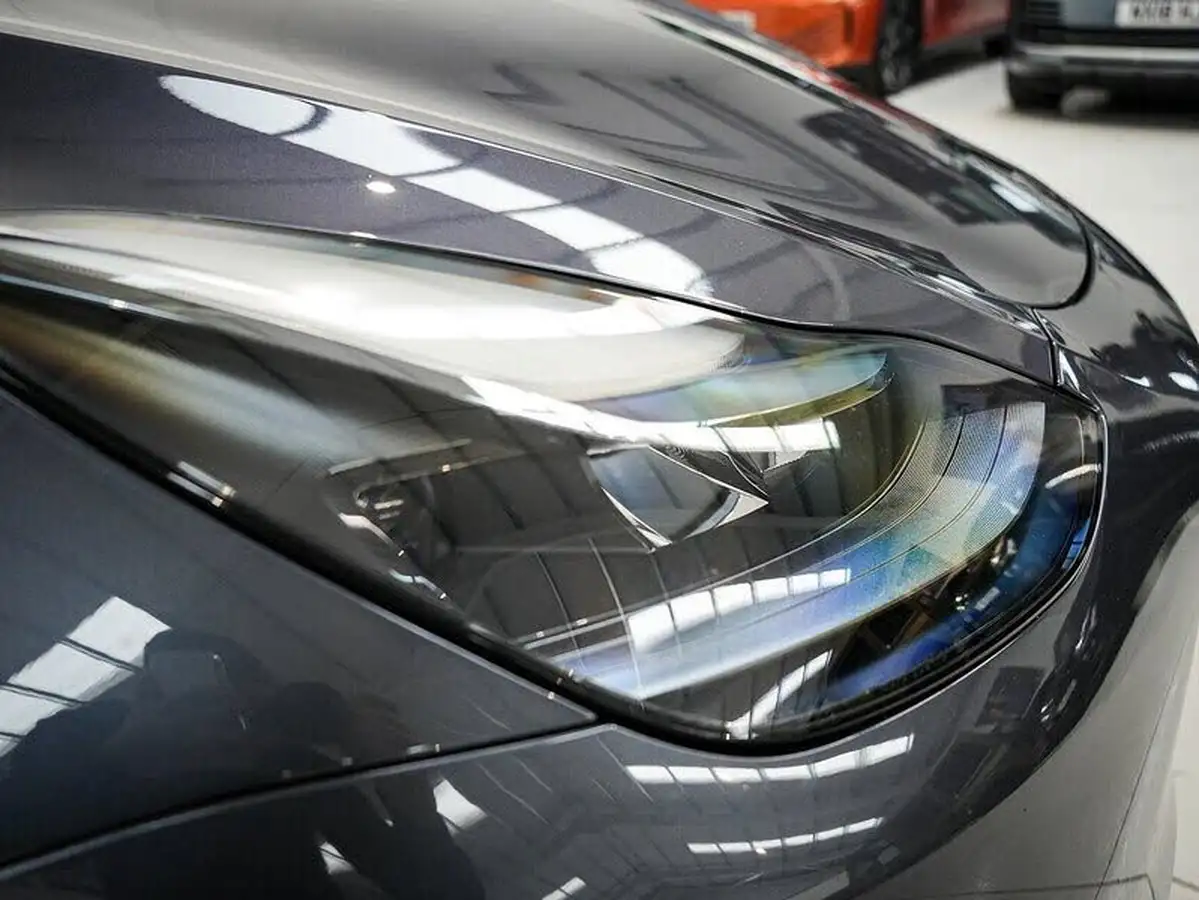 2023-tesla-model-y-e-performance-big-7