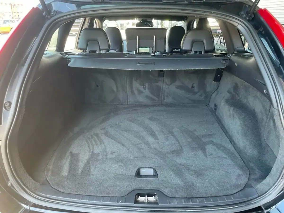 2014-volvo-xc60-24td-d4-r-design-181bhp-nav-ss-big-29