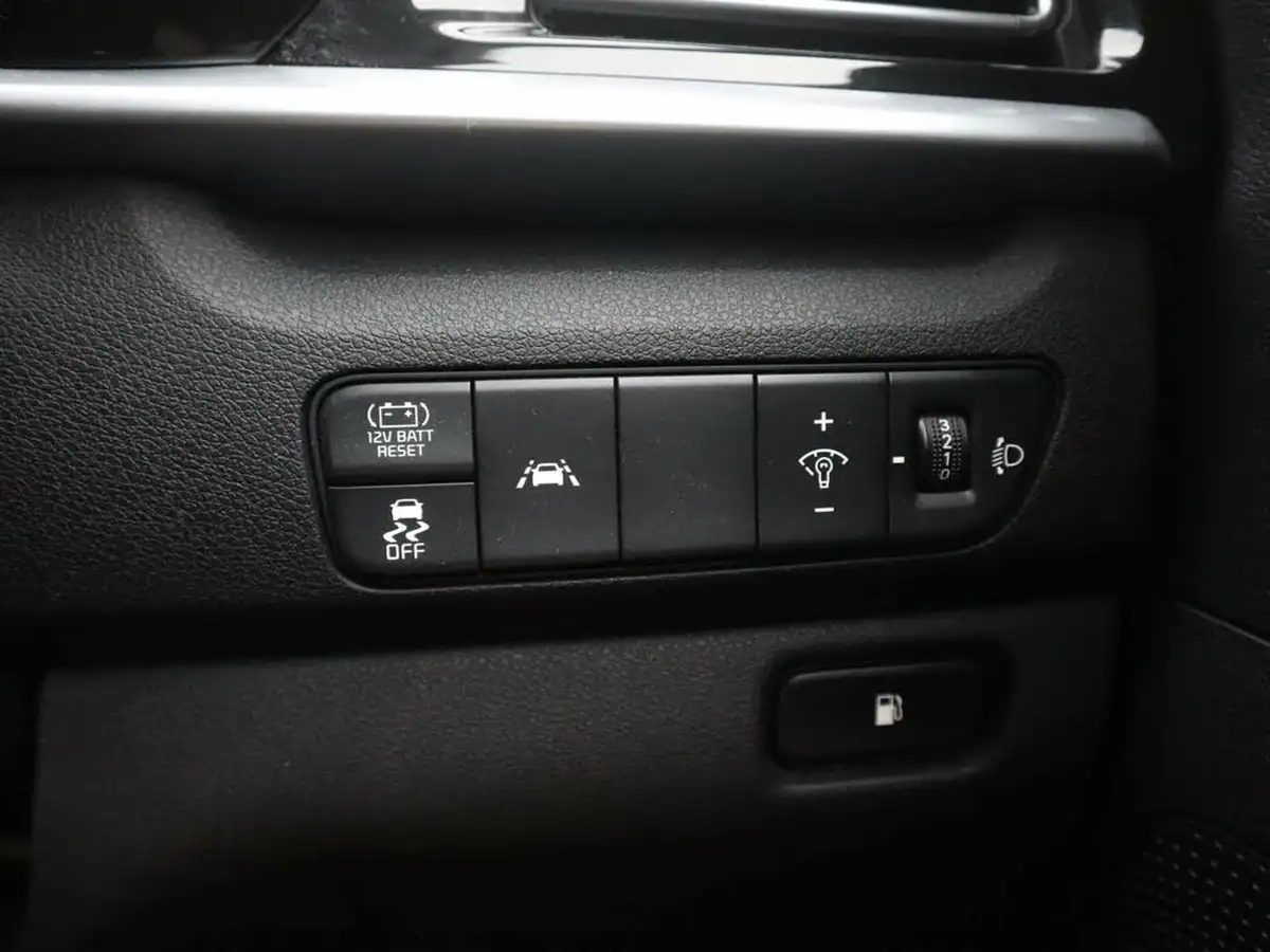2022-kia-niro-16-gdi-2-139bhp-156kwh-big-35