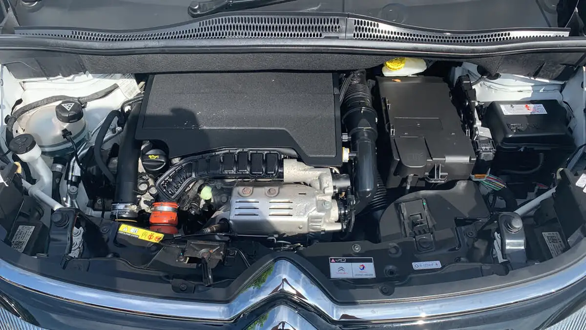 2021-citroen-c3-aircross-12-puretech-shine-plus-110ps-big-17