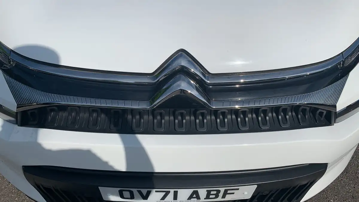 2021-citroen-c3-aircross-12-puretech-shine-plus-110ps-big-45