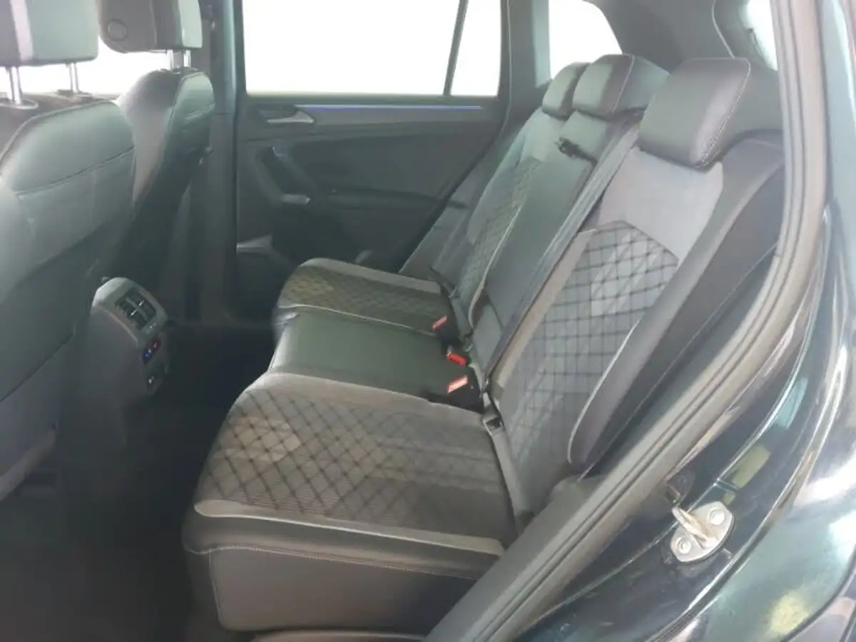 2023-volkswagen-tiguan-15-tsi-r-line-edition-big-5