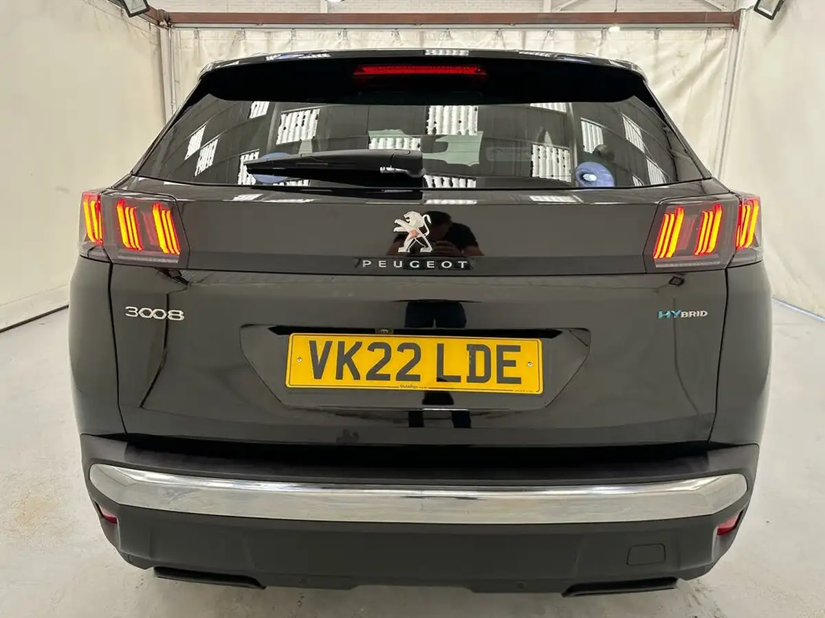 2022-peugeot-3008-suv-16-puretech-allure-premium-225bhp-hybrid-big-5