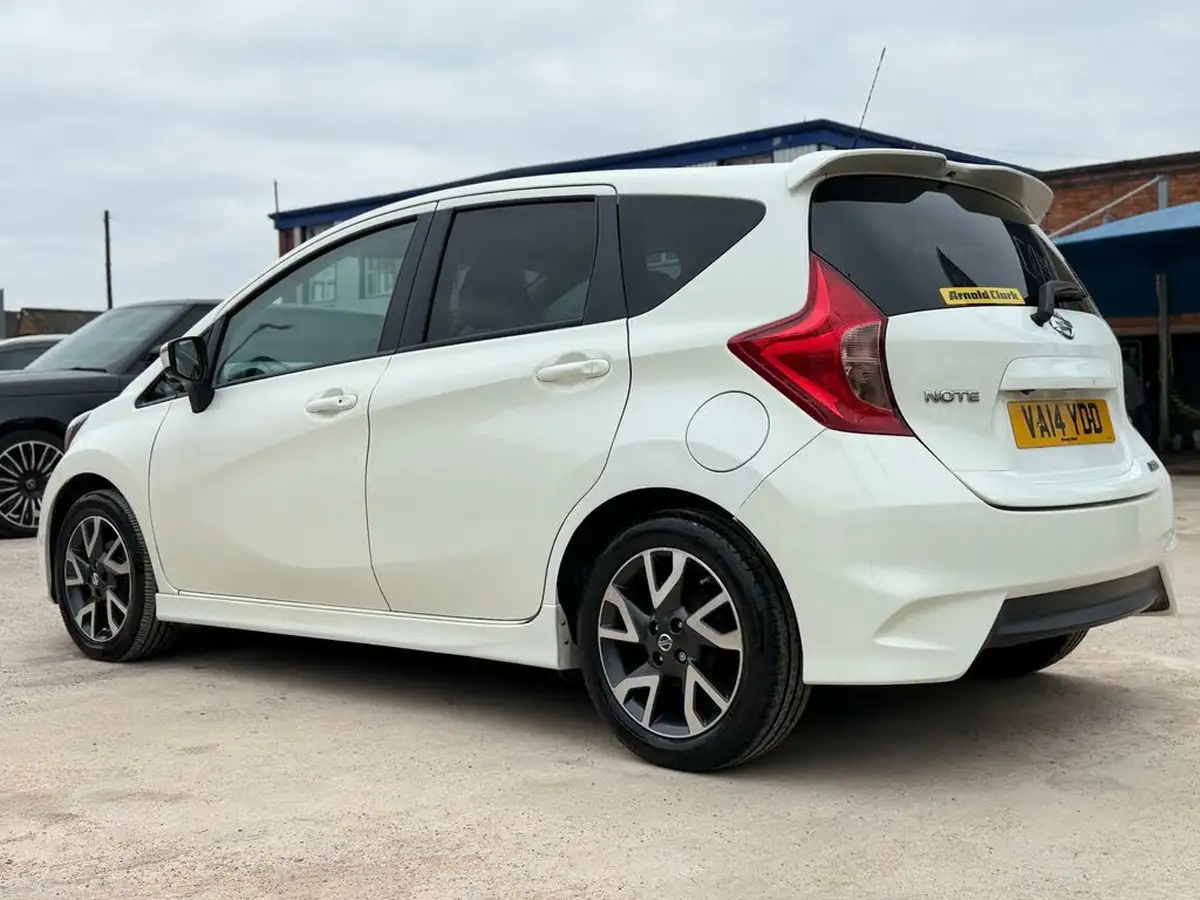 2014-nissan-note-15dci-tekna-style-pack-big-10
