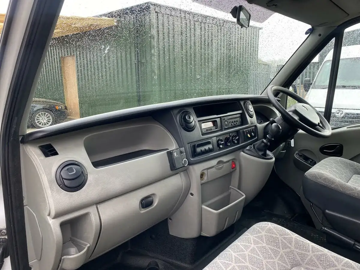 2008-renault-master-25td-mm33dci-mwb-100-big-39