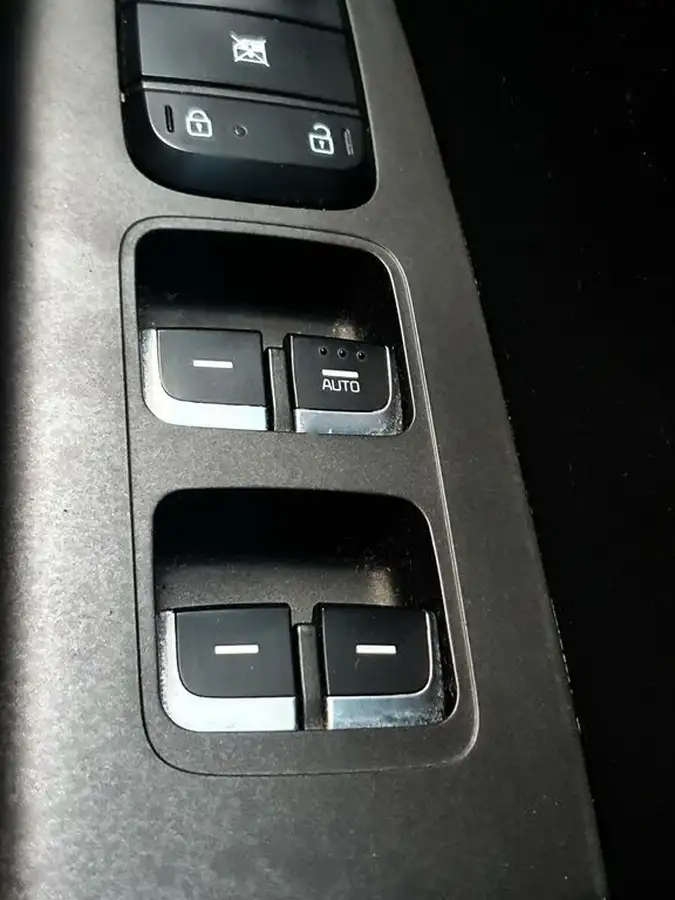 2020-kia-sportage-16crdi-2-48v-dct-big-44