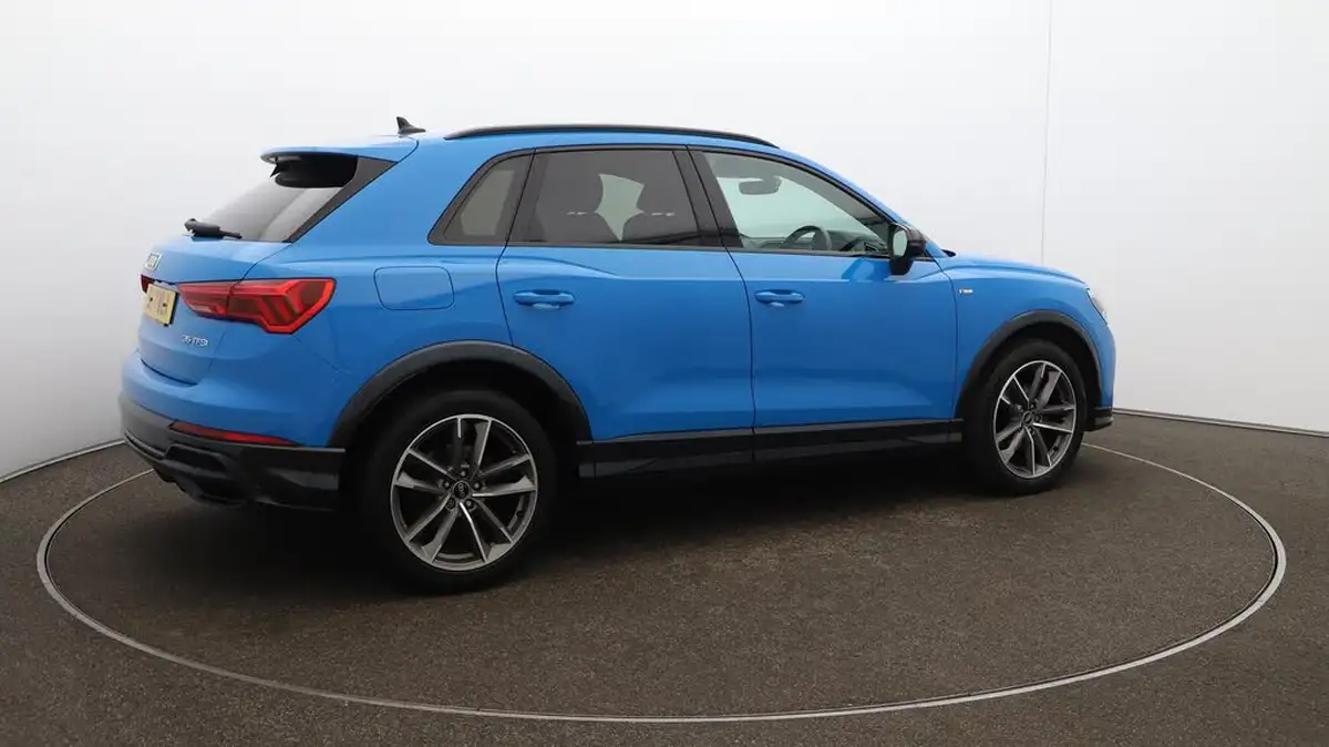 2021-audi-q3-15-35-tfsi-black-edition-codcomfort-sound-pack-station-wagon-big-45