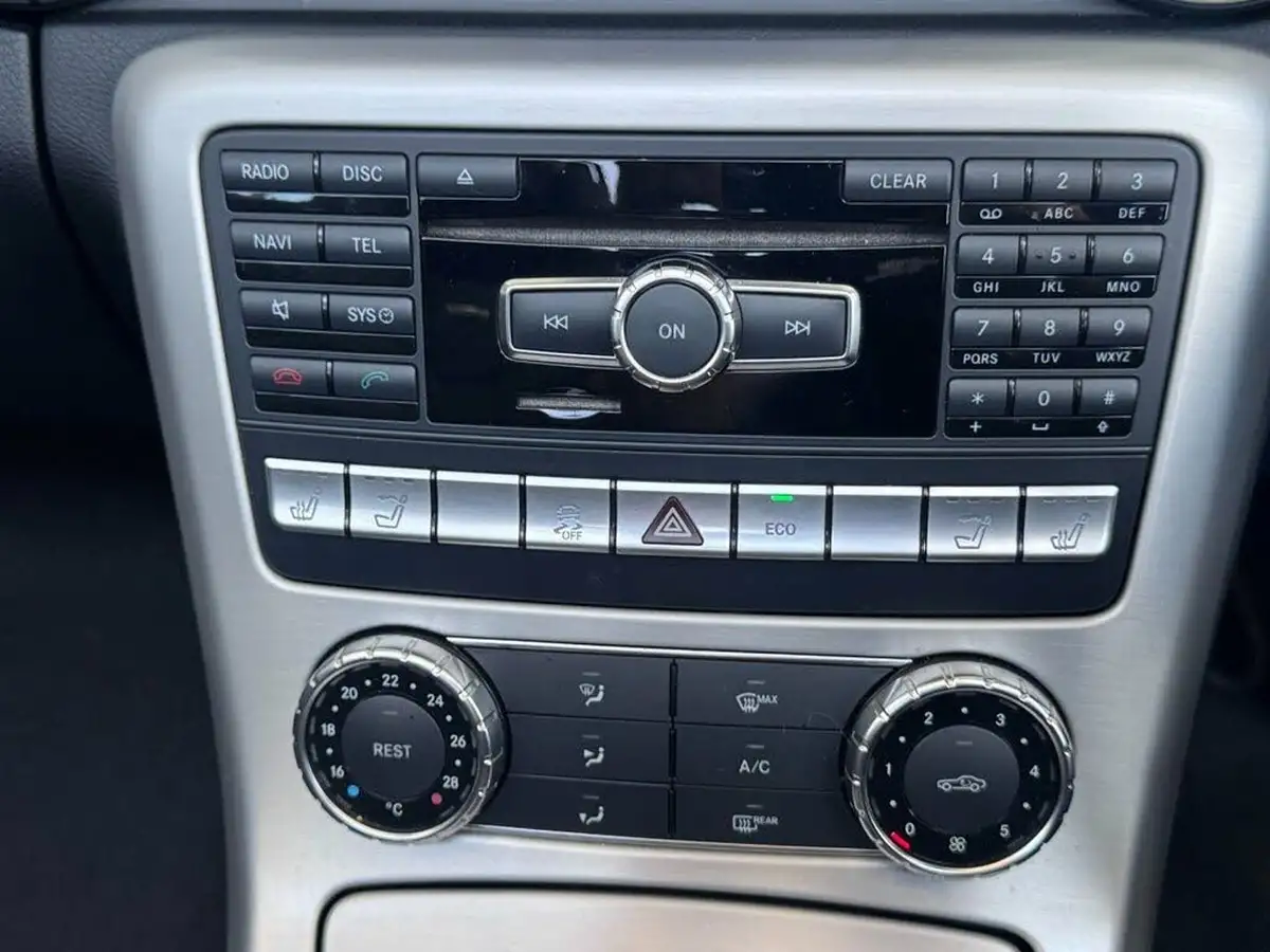 2012-mercedes-benz-slk-55-slk55-amg-ss-speedshift-big-37