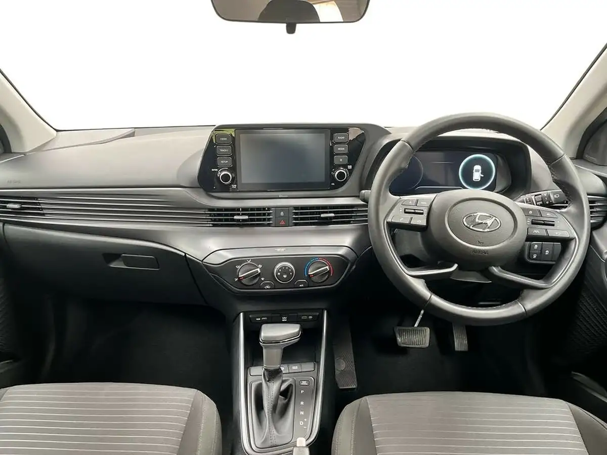 2022-hyundai-i20-10-t-gdi-se-connect-dct-big-7