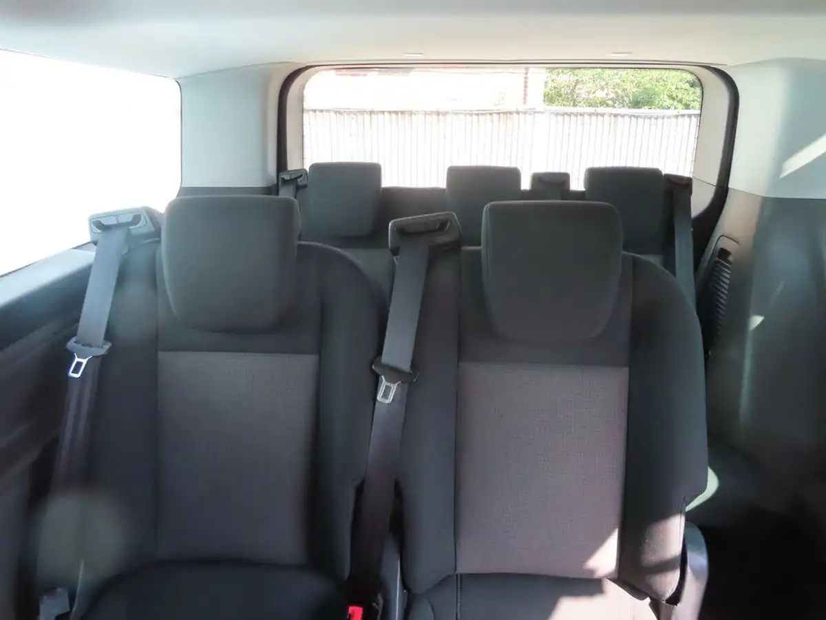 2019-ford-tourneo-custom-20tdci-320-l2-shuttle-bus-130pseu6dt-auto-big-45