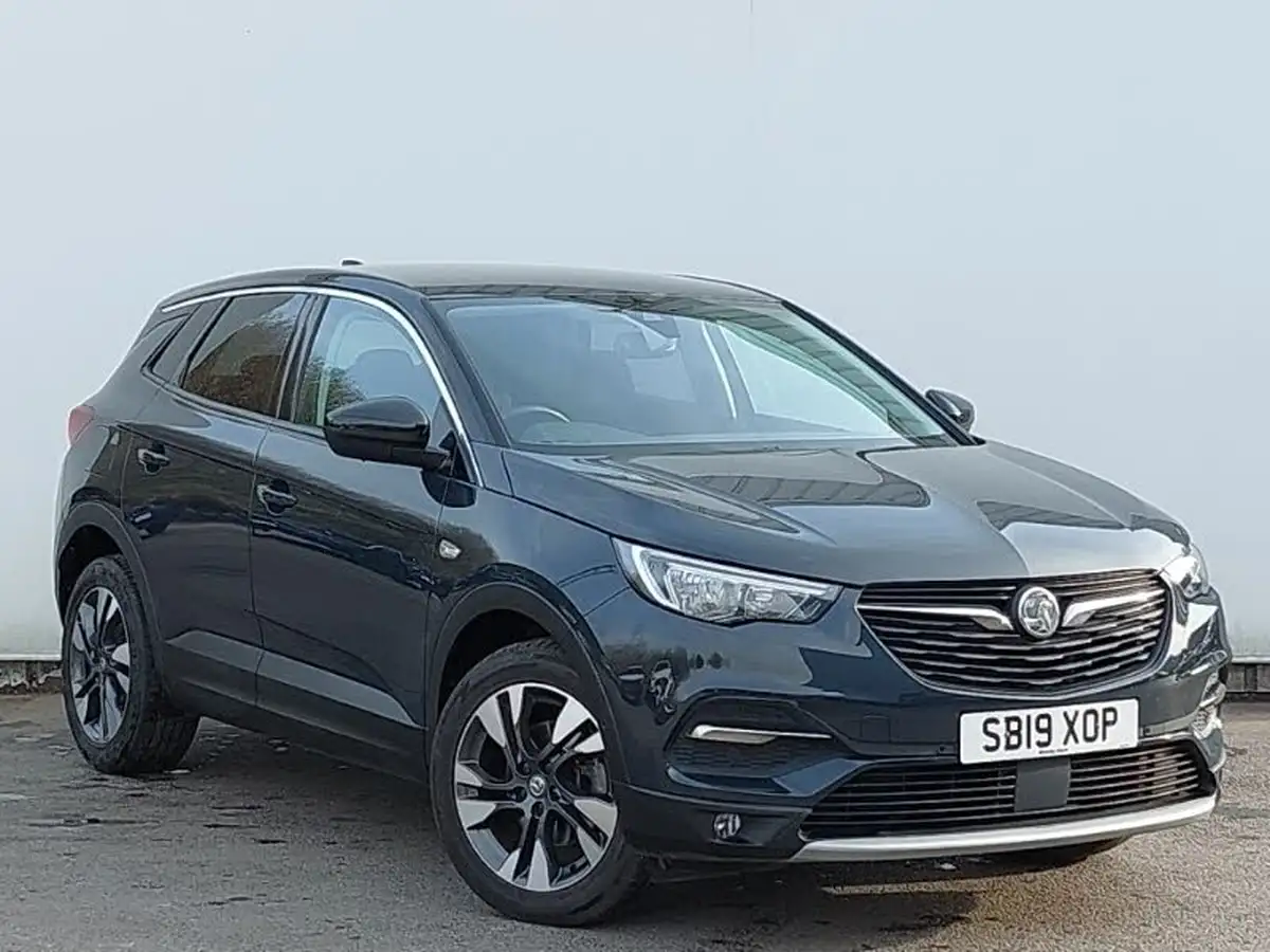 2019-vauxhall-grandland-x-12-sport-nav-big-0