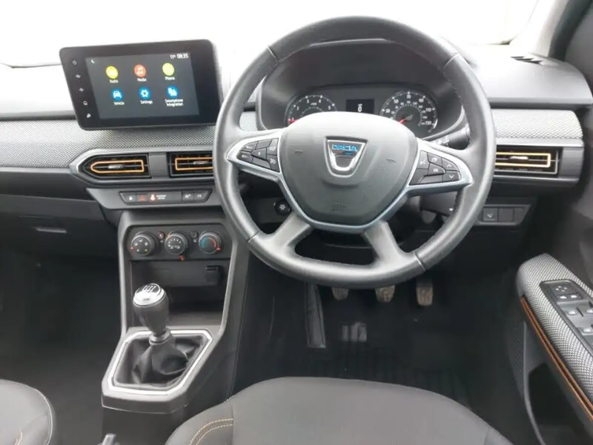 2022-dacia-sandero-stepway-10-tce-comfort-90bhp-big-6