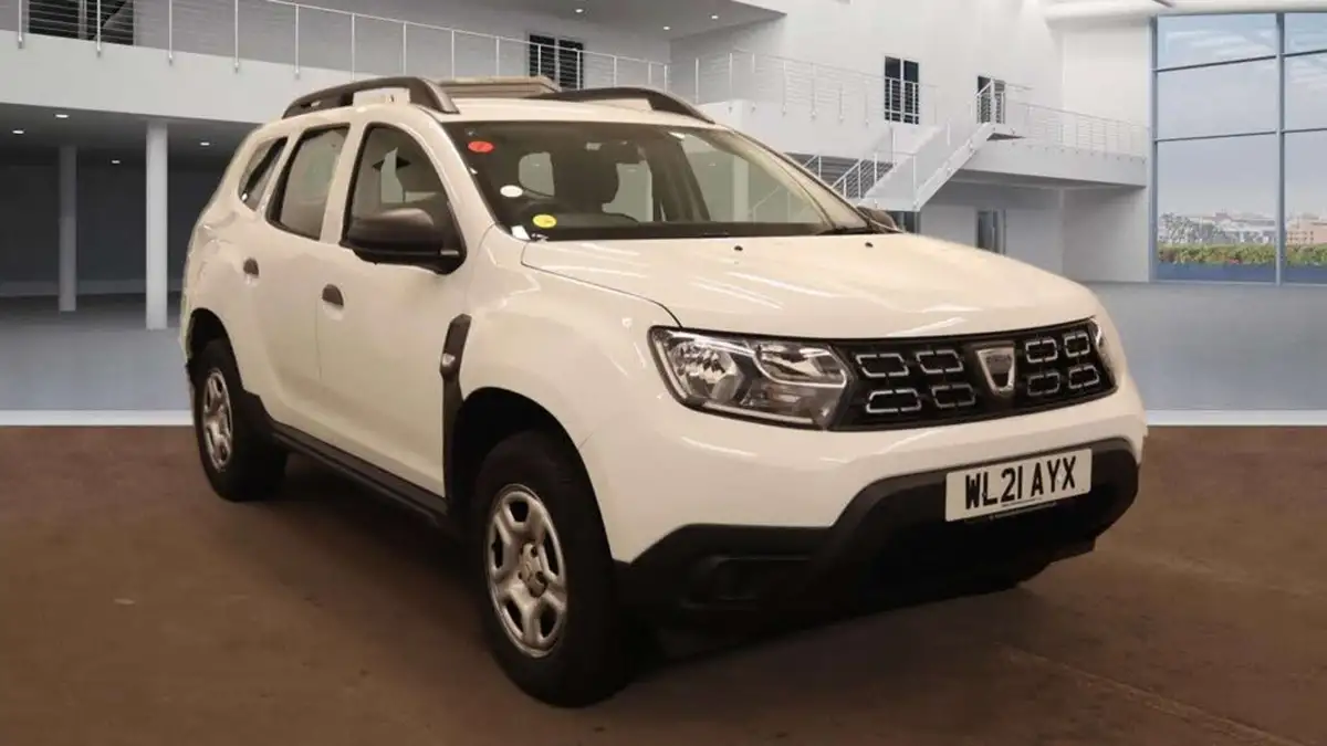 2021-dacia-duster-10-tce-essential-100bhp-ss-station-wagon-5d-big-0