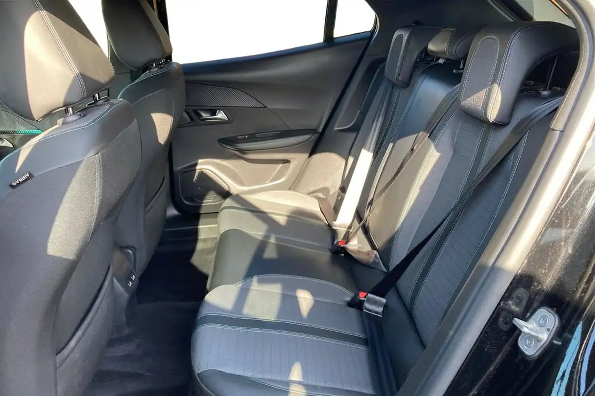 2022-peugeot-2008-suv-e-allure-premium-big-16