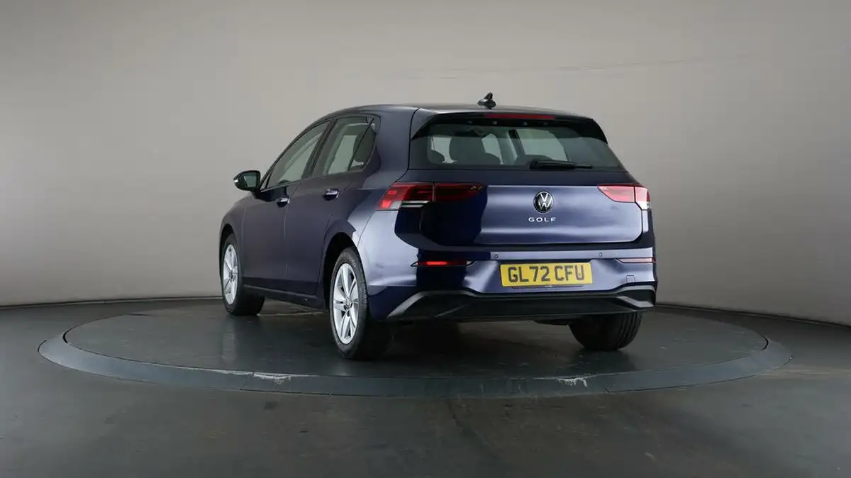 2022-volkswagen-golf-15-tsi-life-130ps-hatchback-big-55
