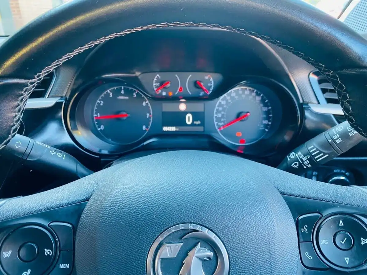 2021-vauxhall-corsa-15-turbo-d-se-big-16