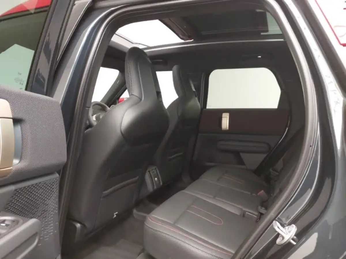 2024-mini-countryman-20-john-cooper-works-296bhp-big-11