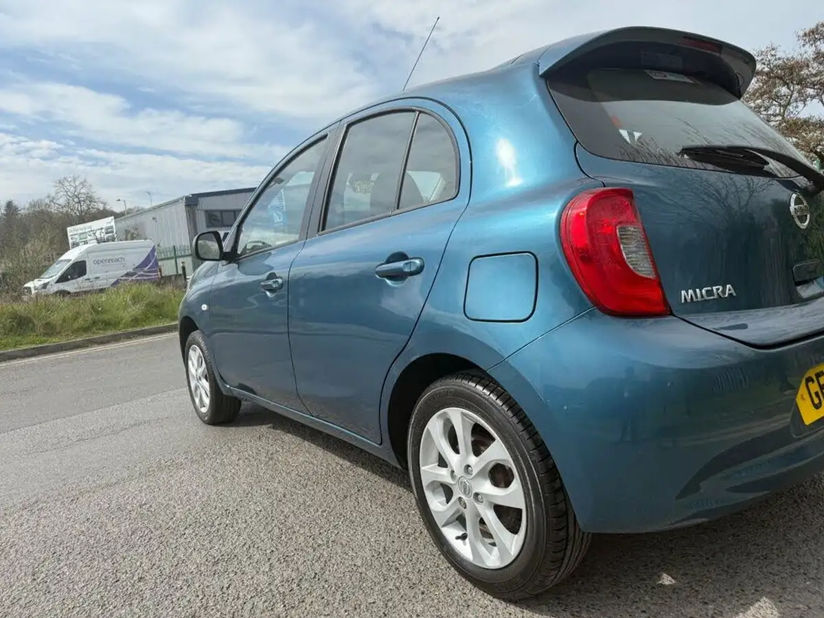 2014-nissan-micra-12-acenta-80ps-cvt-big-11