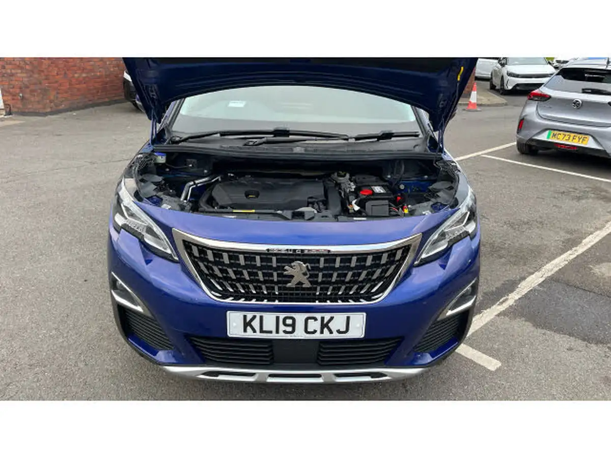 2019-peugeot-3008-suv-16-puretech-allure-180bhp-ss-eat8-big-7