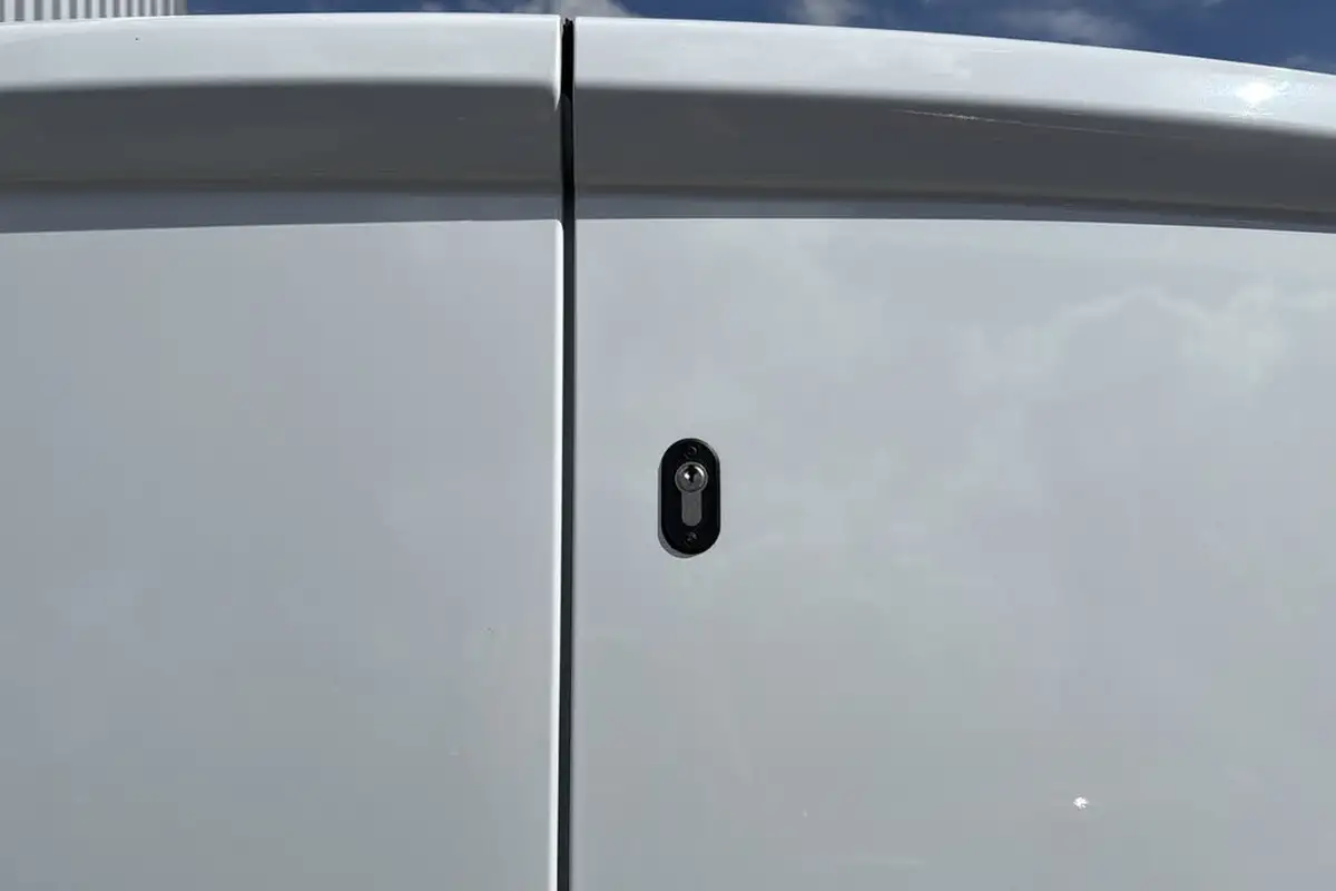 2023-ford-transit-custom-20tdci-300-l1h1-leader-110pseu6e-panel-van-1996cc-big-43