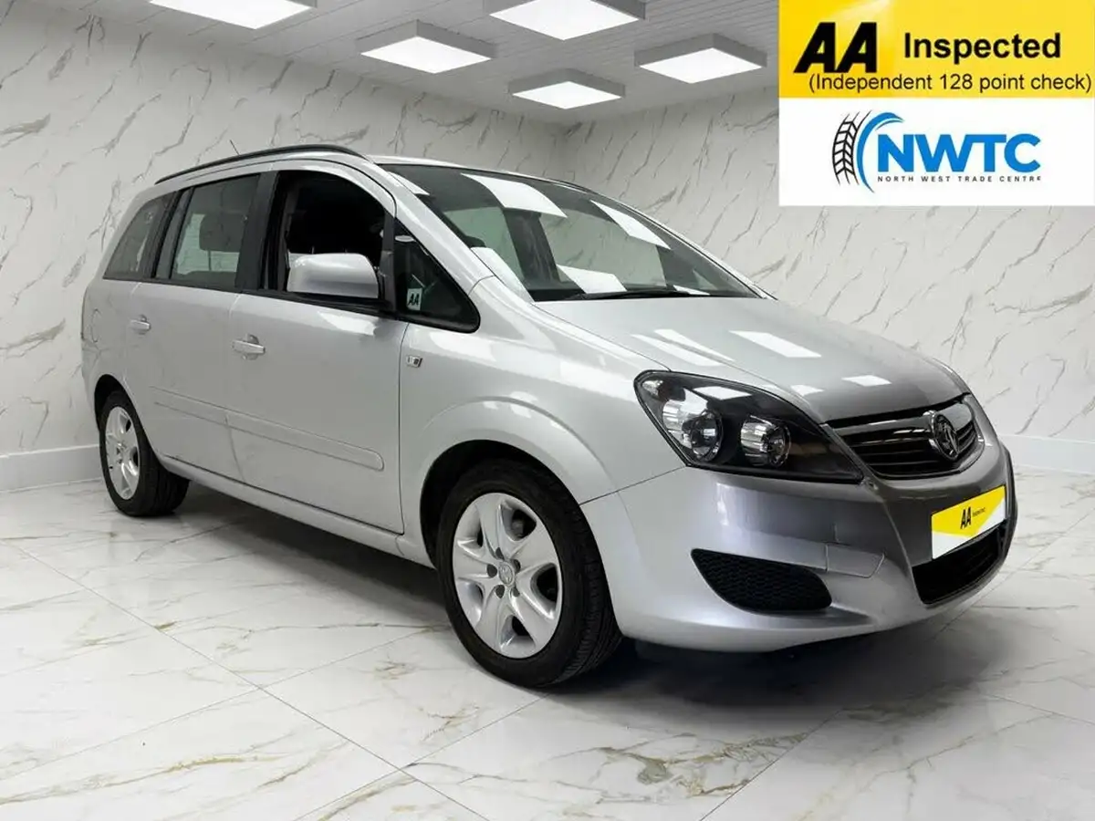 2013-vauxhall-zafira-16-exclusiv-big-0