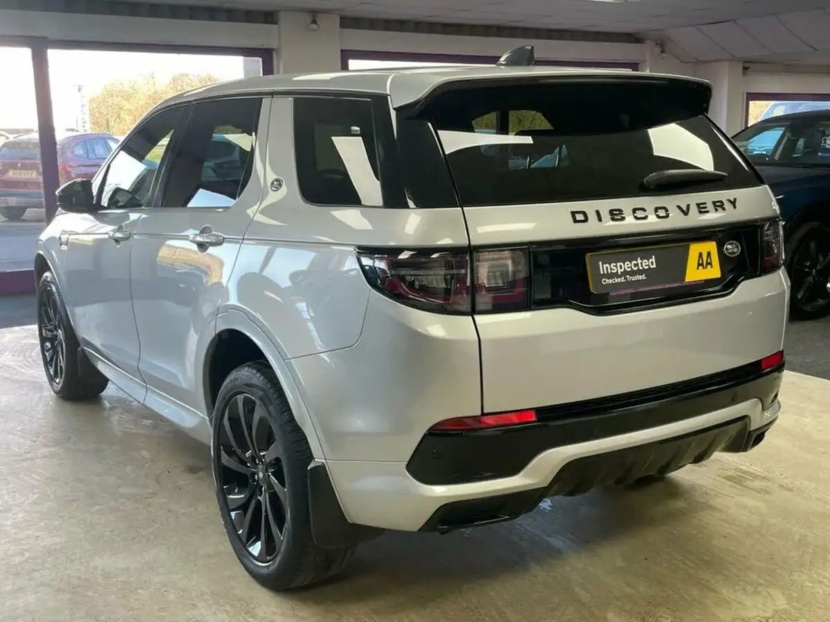 2021-land-rover-discovery-sport-20-d200-r-dynamic-hse-big-9