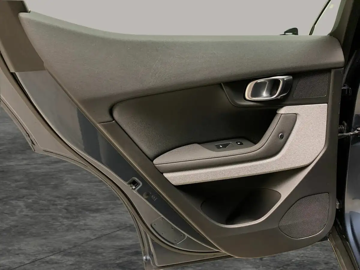 2021-polestar-polestar-2-e-ps2-300kw-longe-dual-plus-pilot-hatchback-big-25