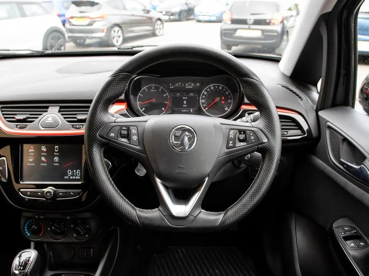 2017-vauxhall-corsa-14i-limited-edition-75ps-ecoflex-3d-big-20