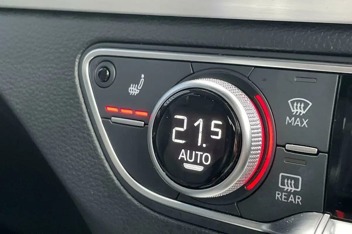 2021-audi-q5-20-50-tfsi-e-s-line-station-wagon-big-24