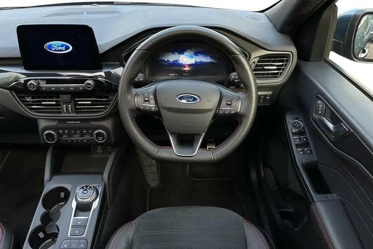 2022-ford-kuga-big-10