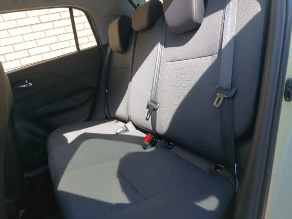 2024-suzuki-swift-12-ultra-cvt-big-5