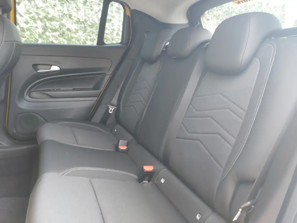 2025-jeep-avenger-12-gse-summit-big-5