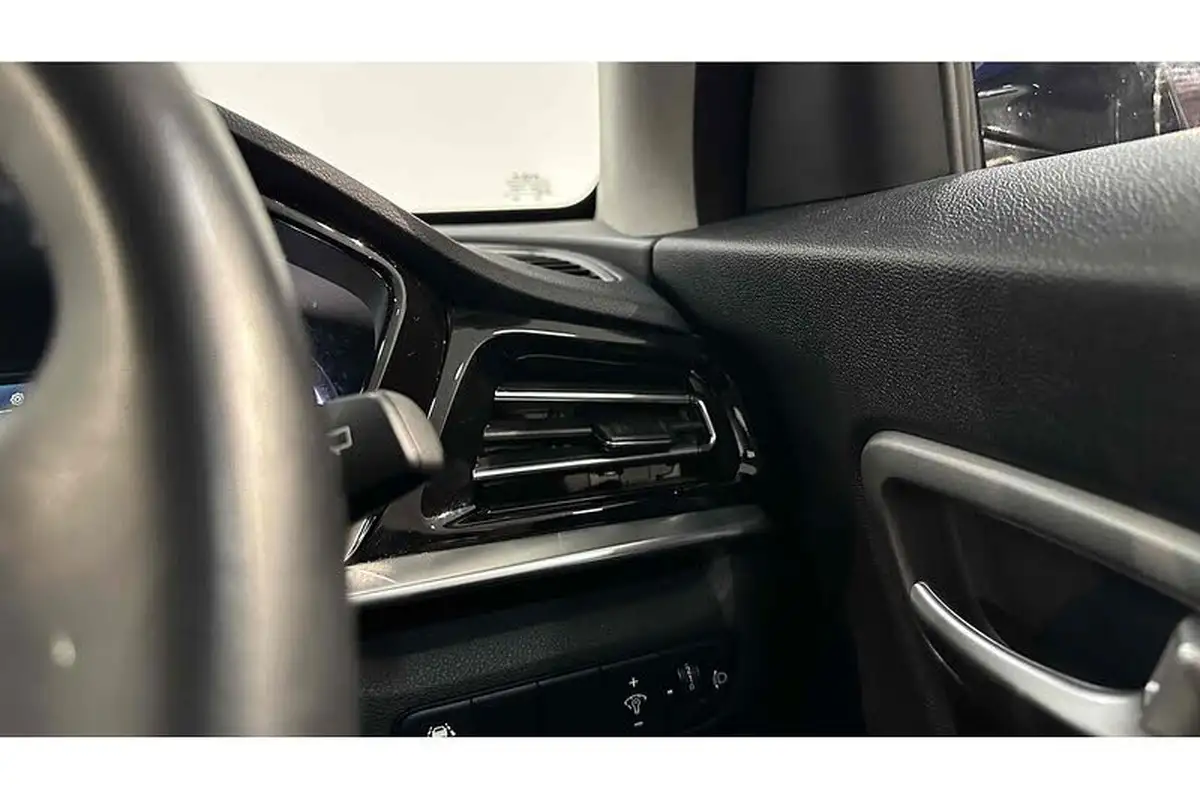 2022-kia-niro-ev-e-2-big-30