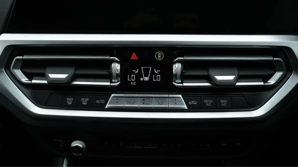 2022-bmw-3-series-20-330e-se-pro-touring-5d-big-12