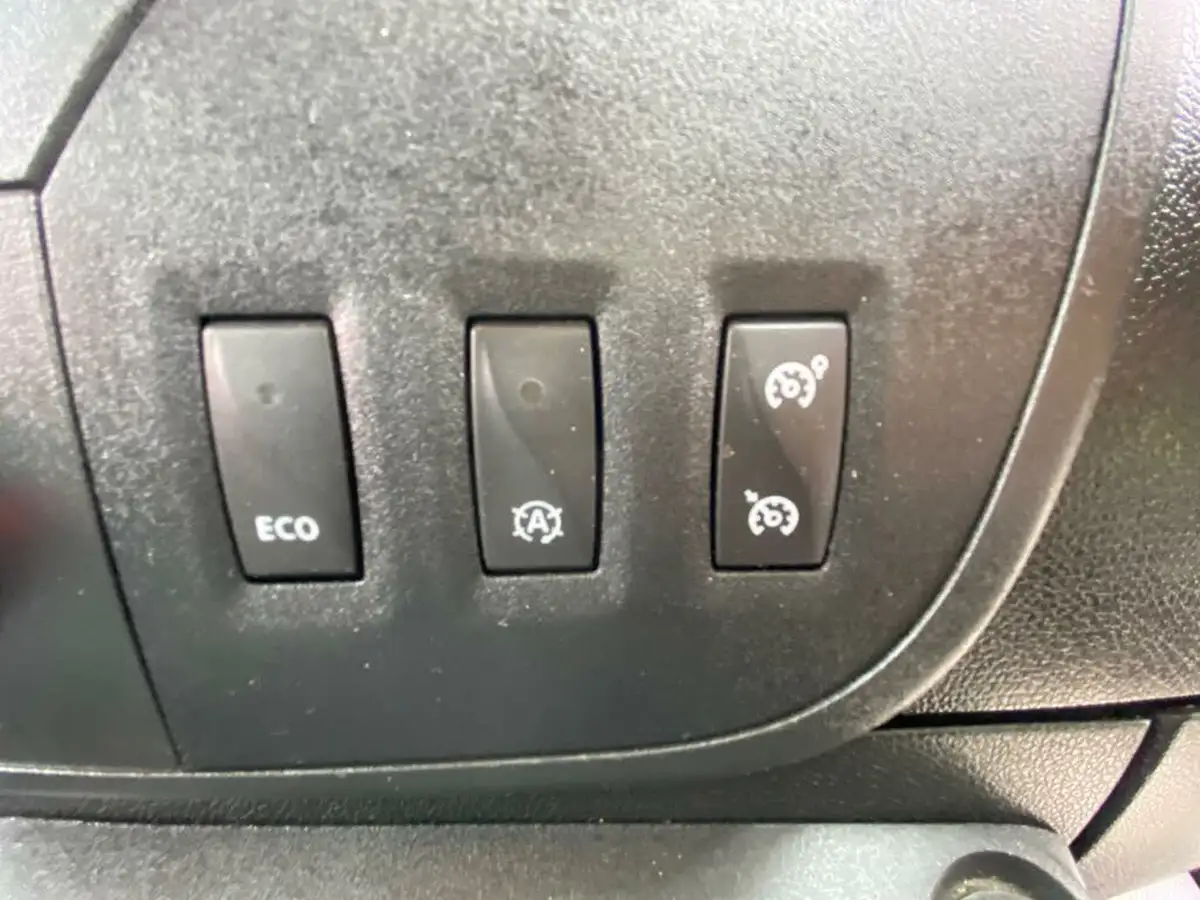 2018-renault-master-23dci-lhl35-145-business-big-37