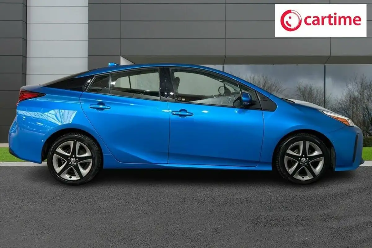2021-toyota-prius-18-vvt-i-business-edition-plus-awd-cvt-big-1