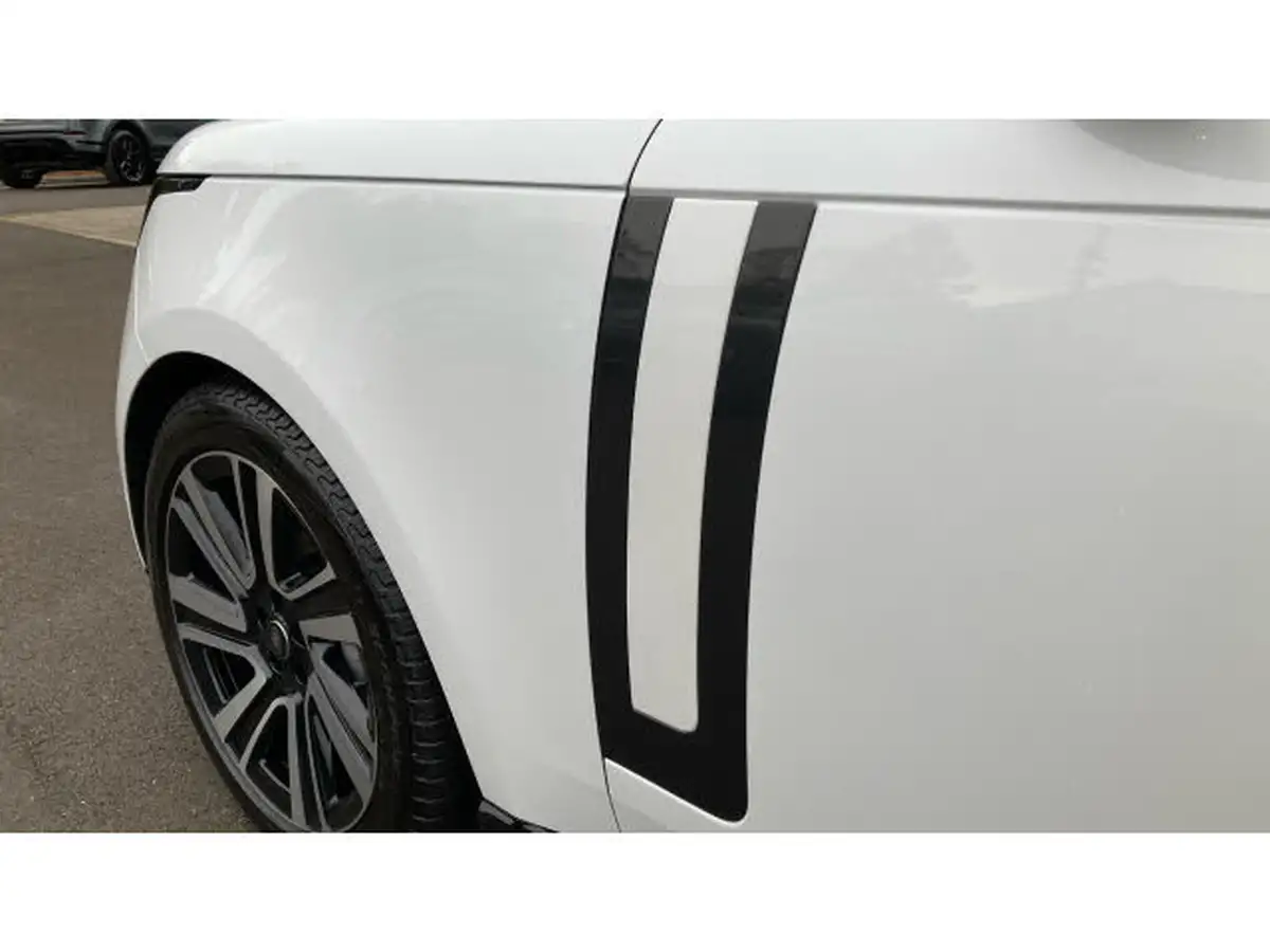 2024-land-rover-range-rover-30-d350-hse-big-19