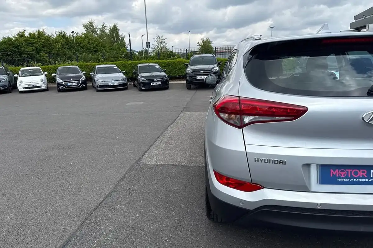 2017-hyundai-tucson-16-gdi-blue-drive-se-big-35