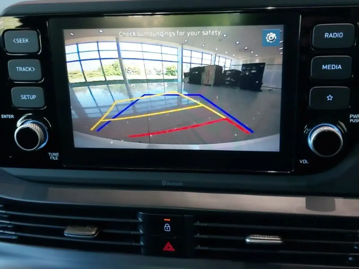 2022-hyundai-i20-10-t-gdi-se-connect-dct-big-10