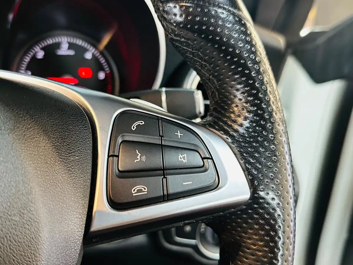 2018-mercedes-benz-c-class-21d-c220d-amg-line-premium-plusss-cabriolet-2d-9g-tronic-plus-big-54