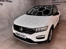 2018-volkswagen-t-roc-10-tsi-design-ss-small-4