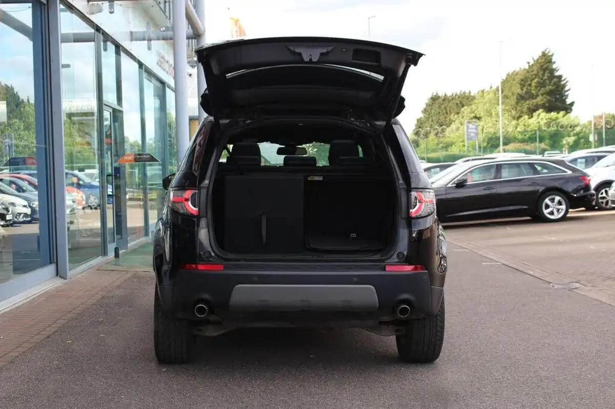 2019-land-rover-discovery-sport-20td4-landmark-big-7