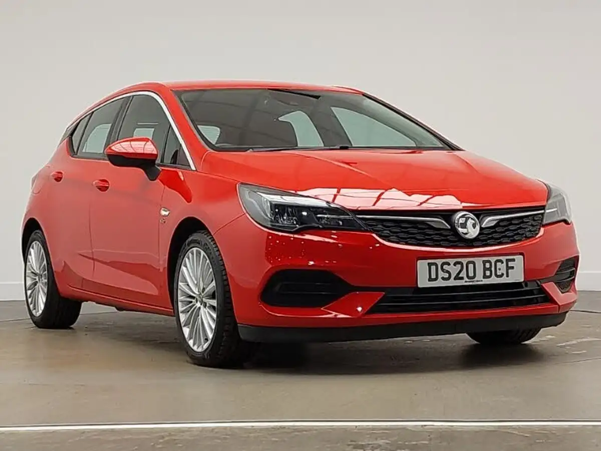 2020-vauxhall-astra-12-turbo-elite-nav-big-0