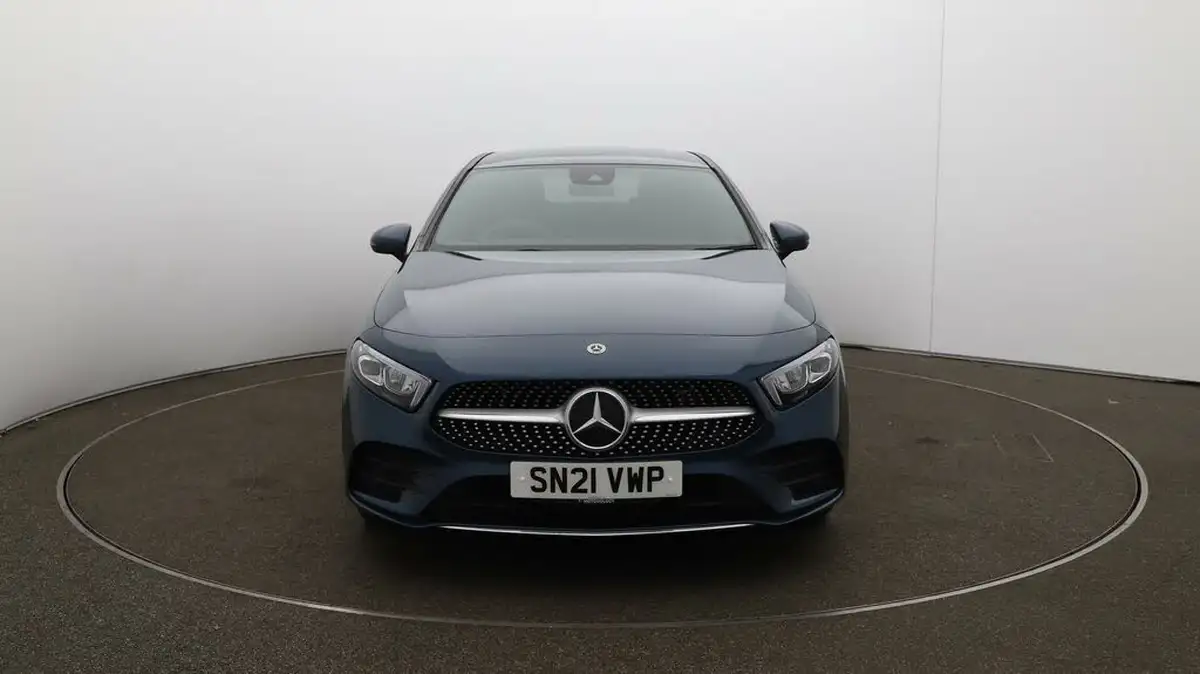 2021-mercedes-benz-a-class-13-a250e-amg-line-saloon-4d-big-39