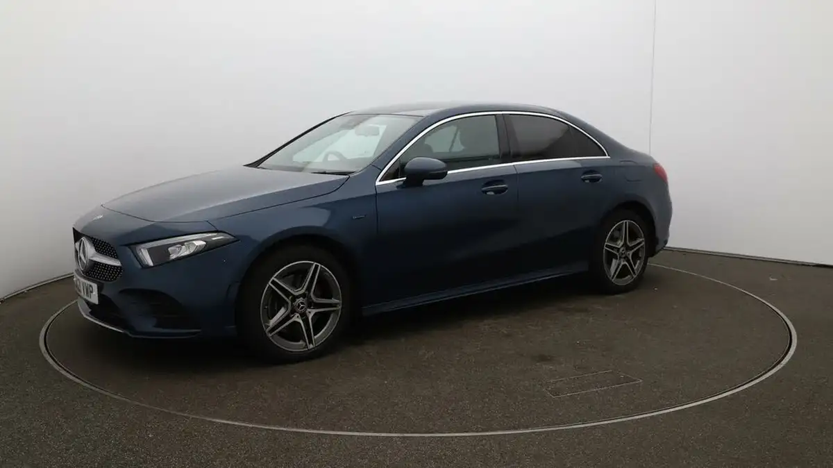 2021-mercedes-benz-a-class-13-a250e-amg-line-saloon-4d-big-67