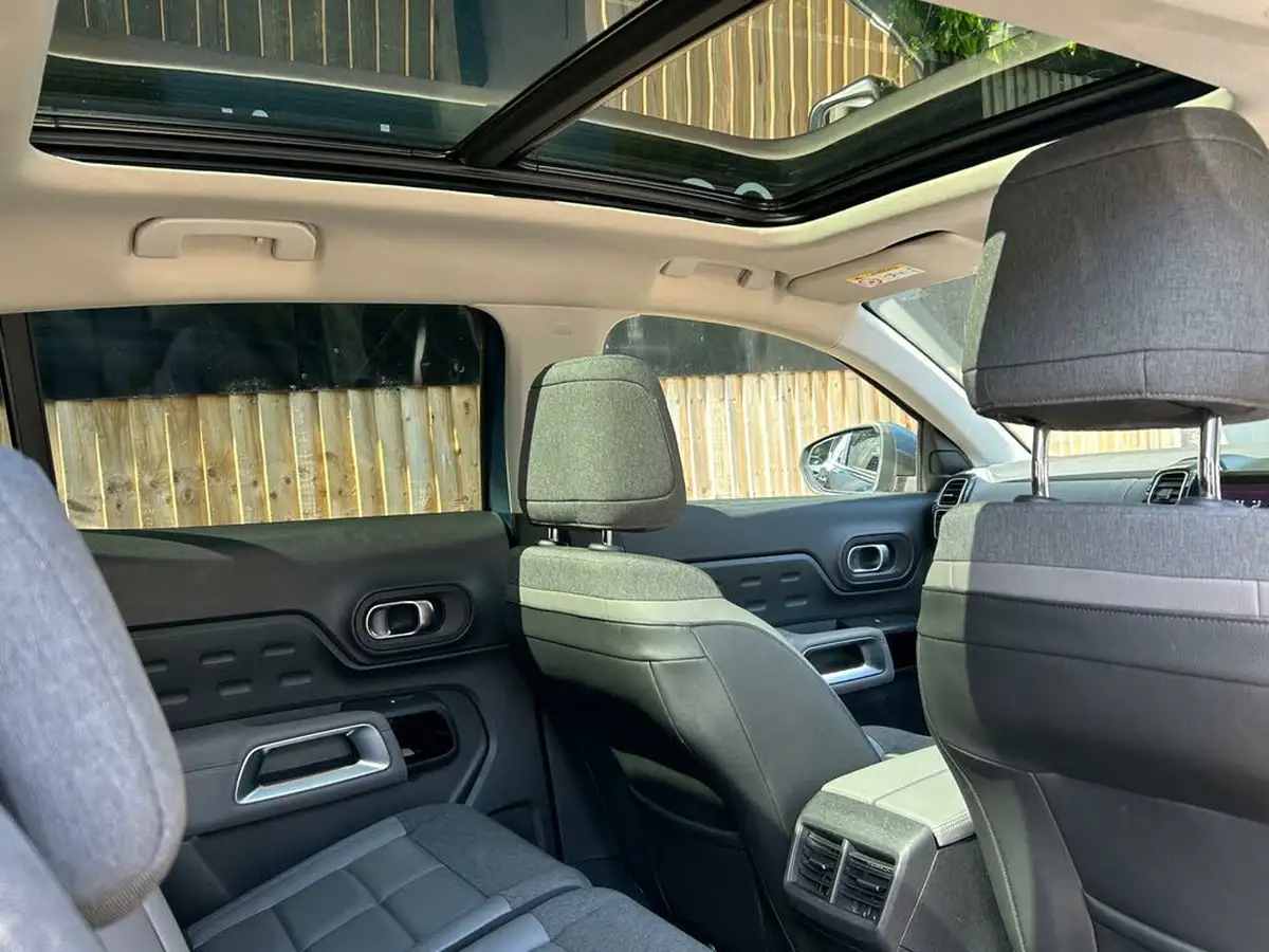 2019-citroen-c5-aircross-16-puretech-flair-plus-big-31