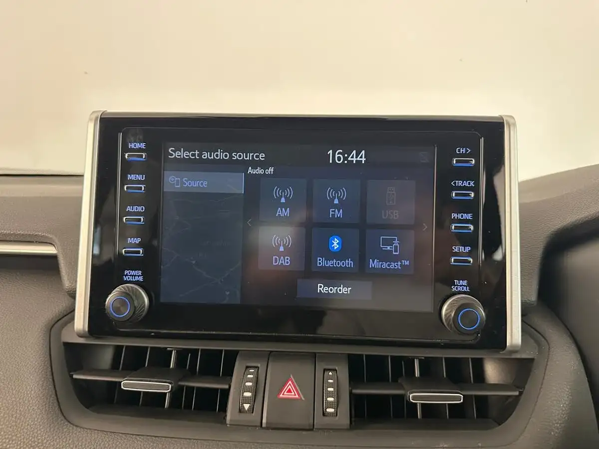 2022-toyota-rav4-25-vvt-i-design-215bhp-big-38